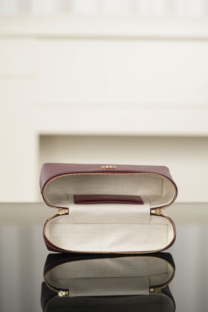 Chanel 26A LP Box Bag – 26A Collection