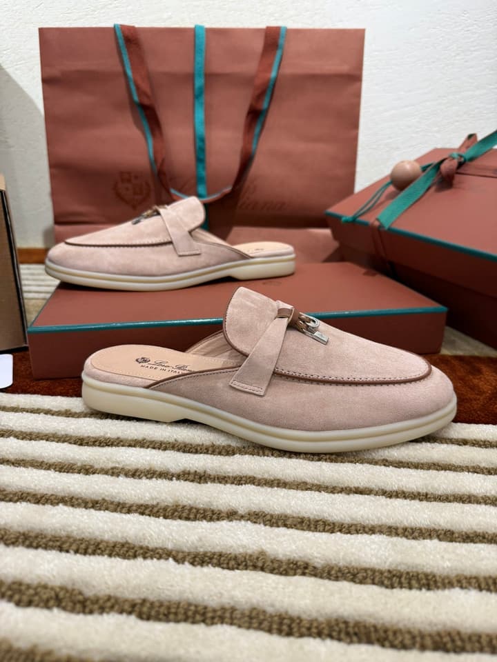 Loro Piana Women's Mules in Pale Beige Suede
