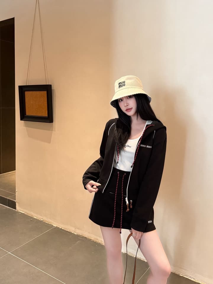 Miu Miu 25SS Casual Set in Black