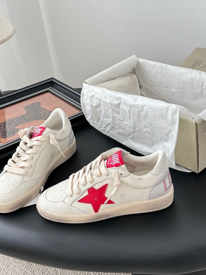 Golden Goose Graffiti Sneakers – 2024 Collection