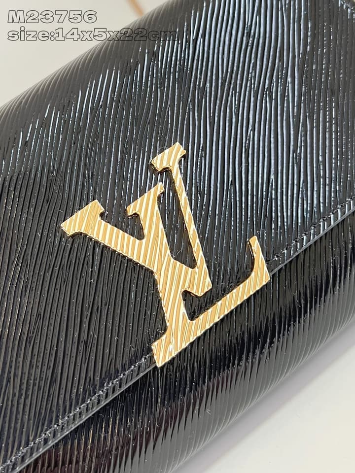 Louis Vuitton Pochette Louise Chain Bag in Beige