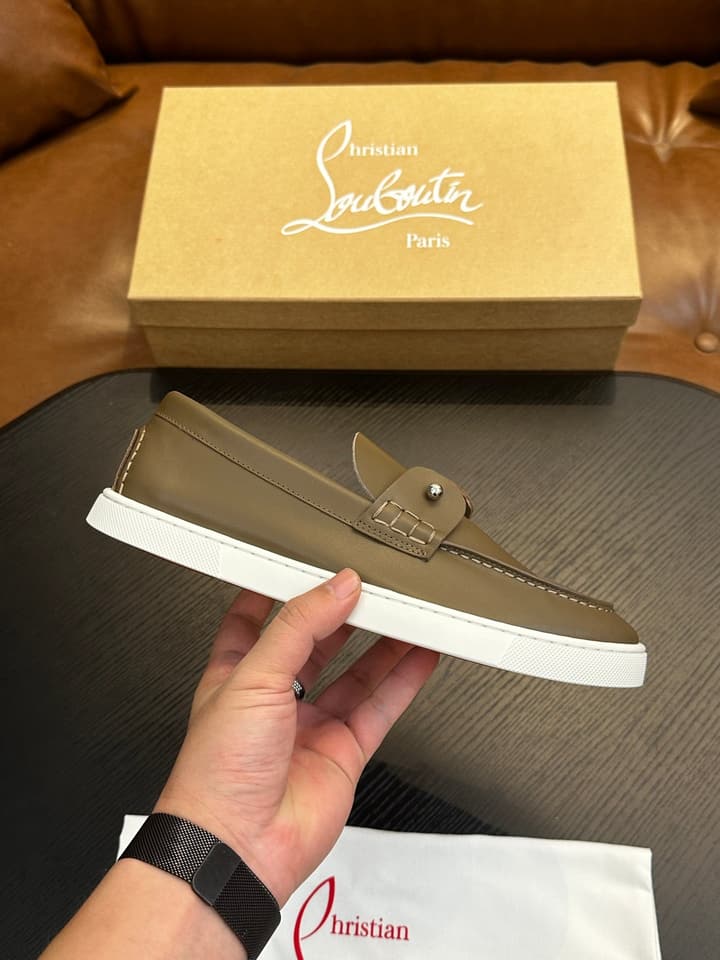 Christian Louboutin Men's Casual Sneakers in Light Grey