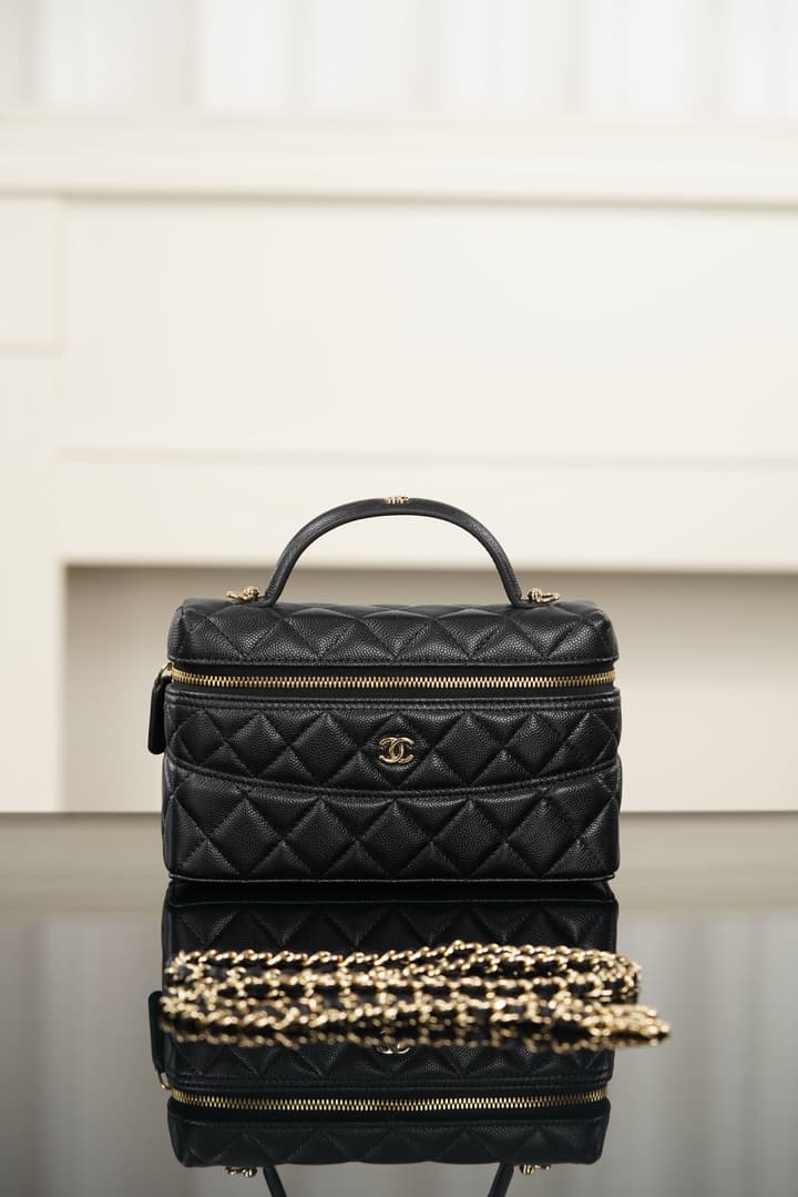 Chanel 26A LP Box Bag – 26A Collection