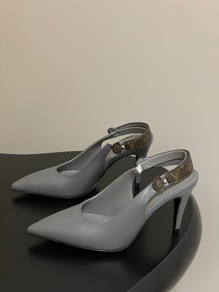 Louis Vuitton Legacy Slingback Pumps – 25SS in Light Grey Patent
