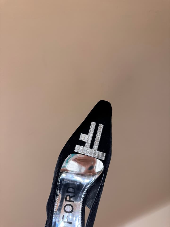TOM FORD Padlock Velvet Crystal Heeled Sandals – Spring/Summer Collection – 24SS in Black Patent