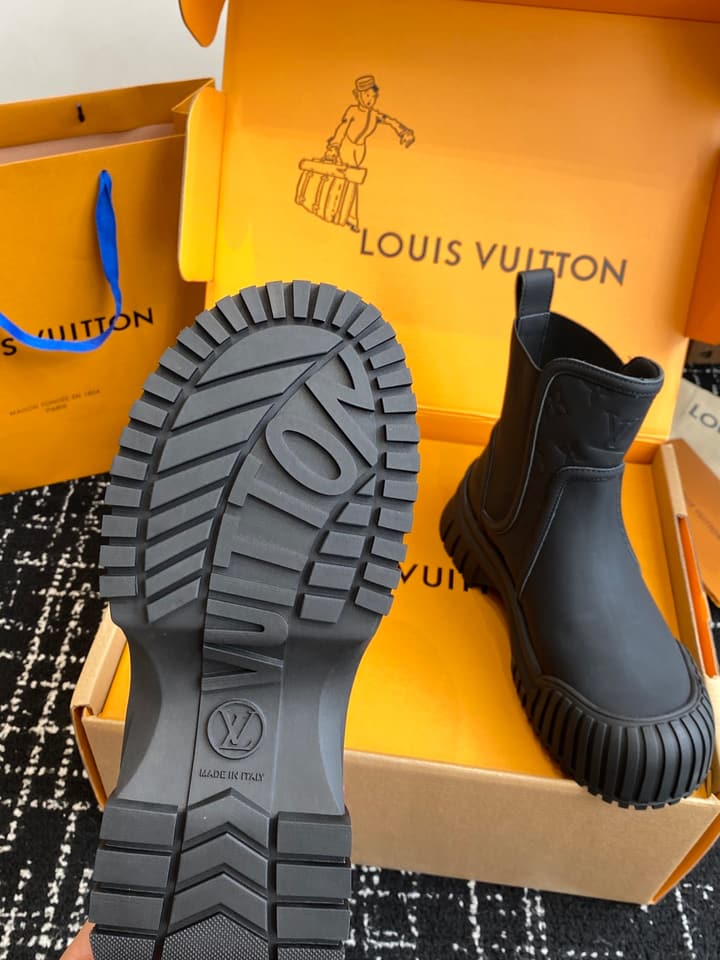 Louis Vuitton Runway Slip-On Ankle Boots – New Collection in Beige