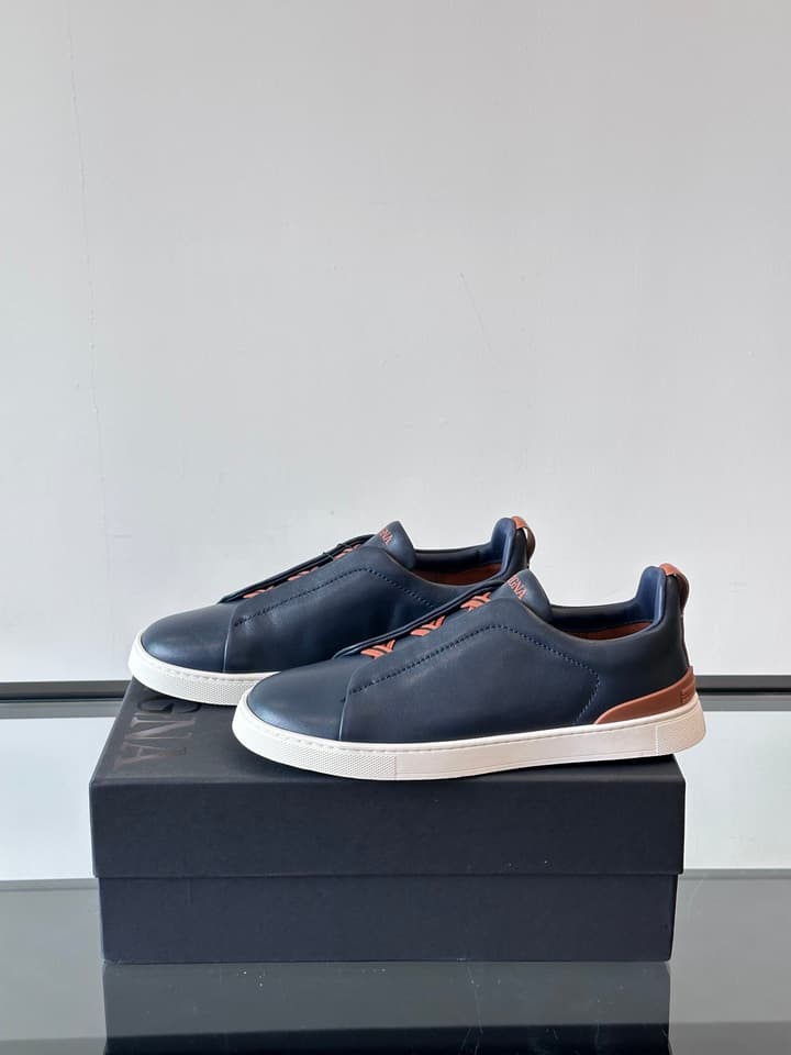 Zegna Men's Low-Top Leather Sneakers in Black & White
