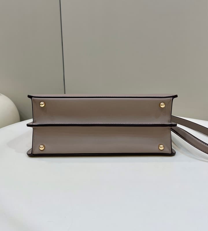Fendi Peekaboo Accordion Handbag in Dove Grey Leather