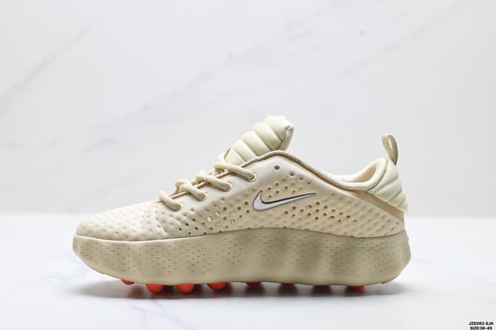 Nike Mind 002 Technology Training Shoes in Black
