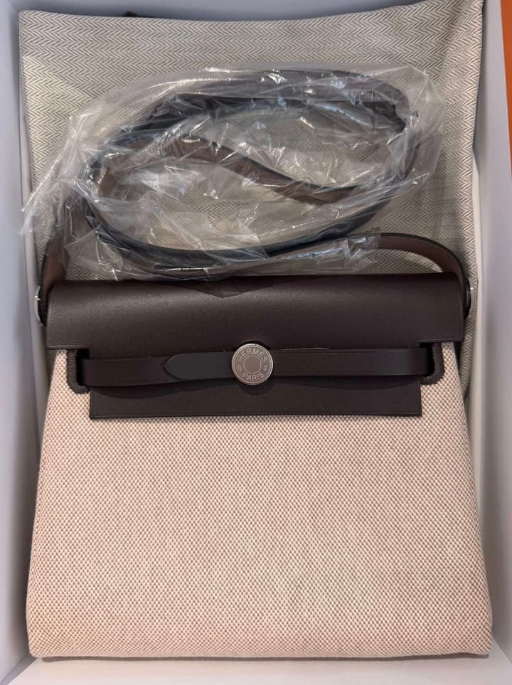 Hermès Herbag 20 Handbag – Ebony/Light Beige