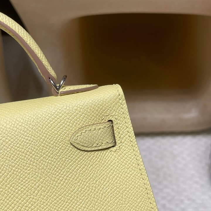 Hermès Mini Kelly Handbag – Second Generation