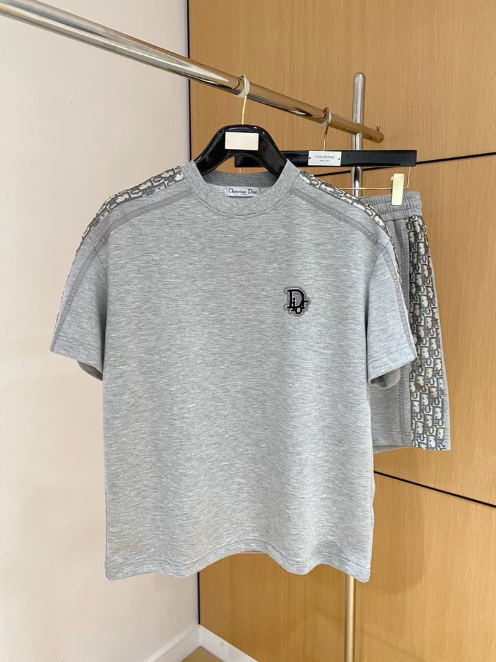 Dior Classic Air Layer T-Shirt and Shorts Set – 2026 Summer Collection in Black Crewneck Oblique Stripe
