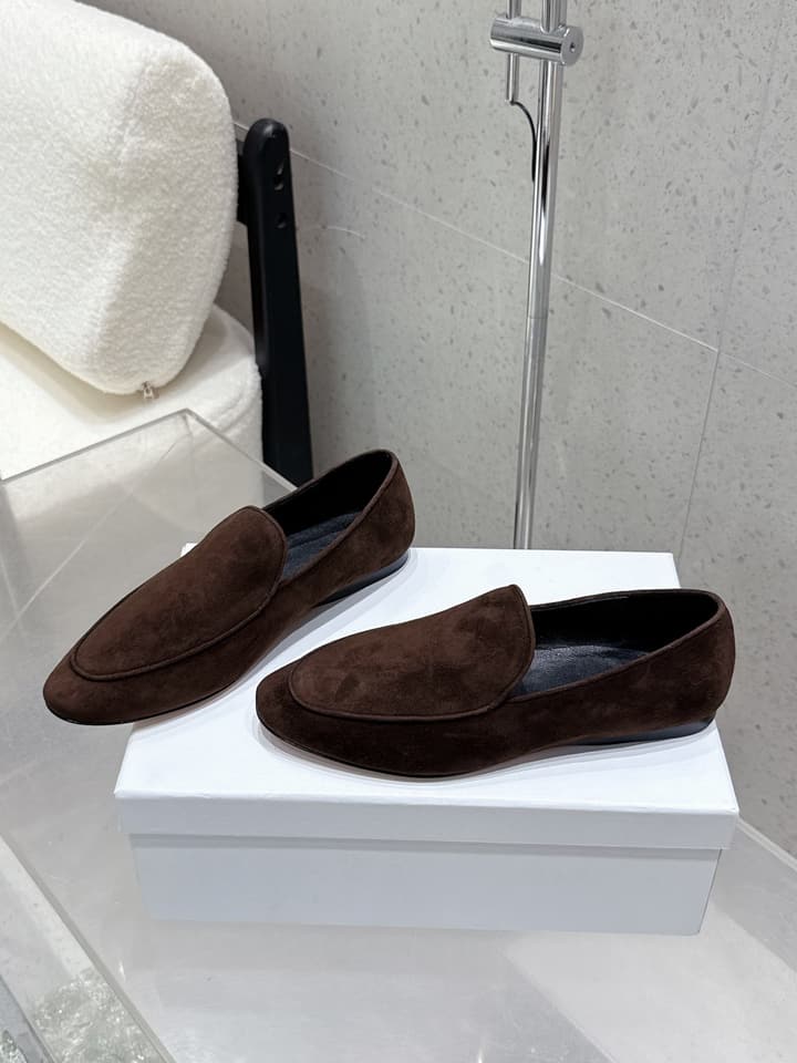 The Row Tassel Loafers in Black