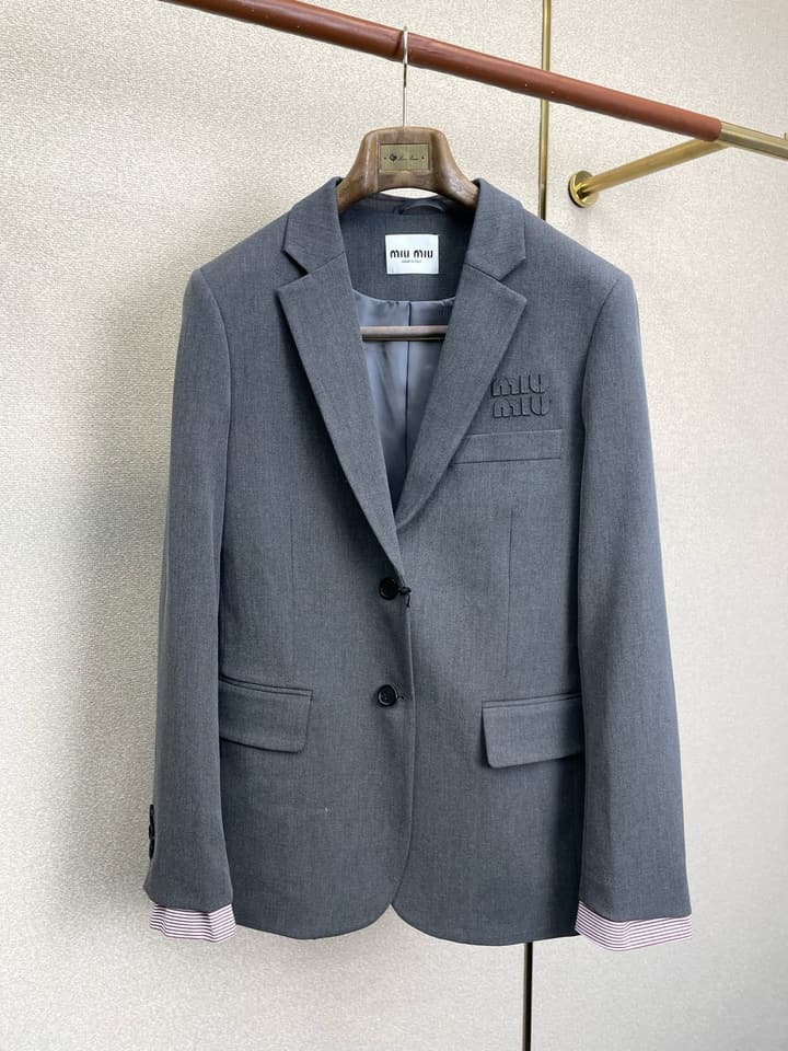 Miu Miu Casual Blazer Jacket