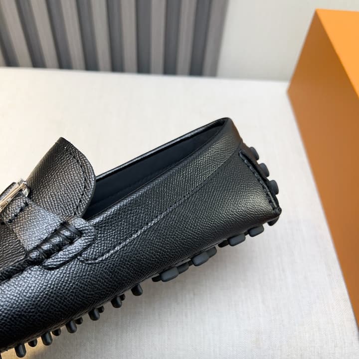 Louis Vuitton Monte Carlo Moccasin Loafers in Black Smooth Leather