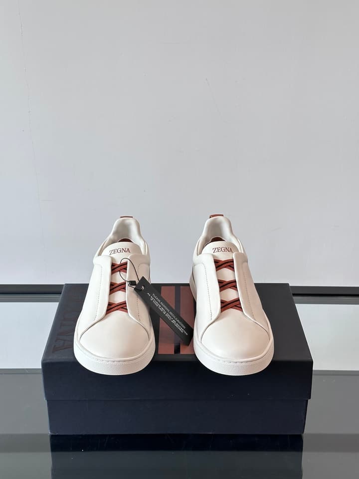 Zegna Men's Low-Top Leather Sneakers in Black & White
