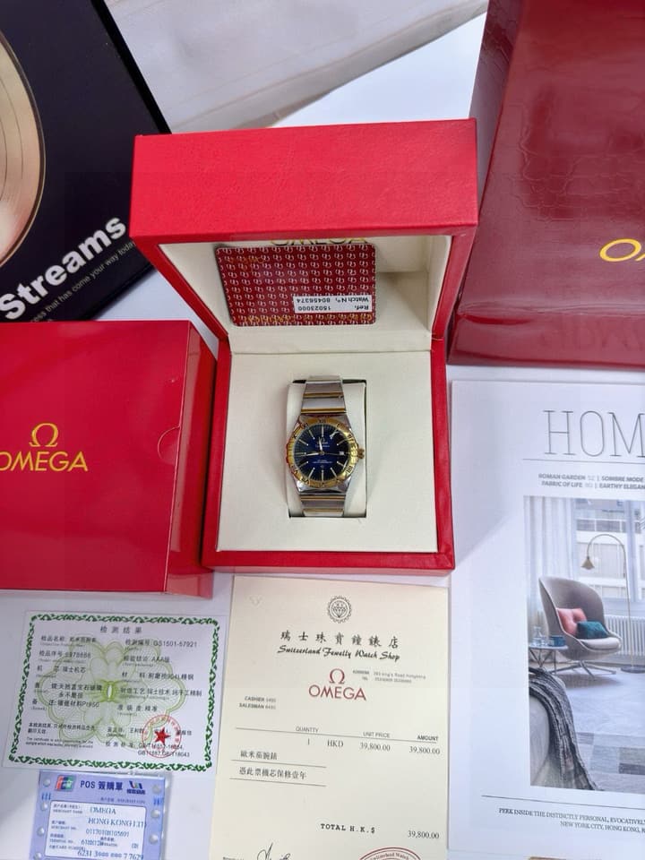 Omega Constellation Mechanical Gold/Blue Dial Watch in Blue Dial 1