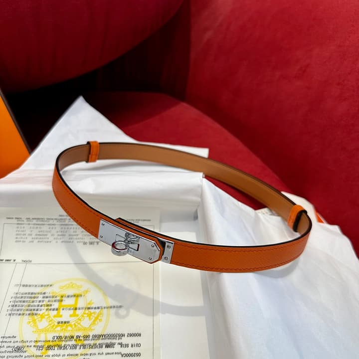 Hermès Kelly Epsom Leather Belt in Black Leather With Gold Hardware