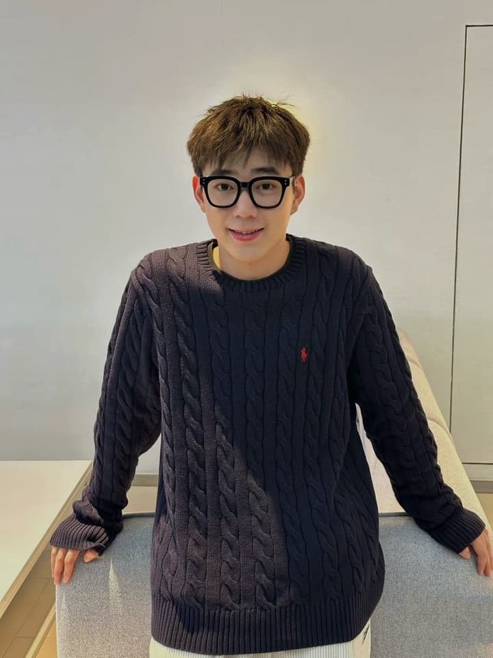 Ralph Lauren Cable Knit Crewneck Sweater in Black