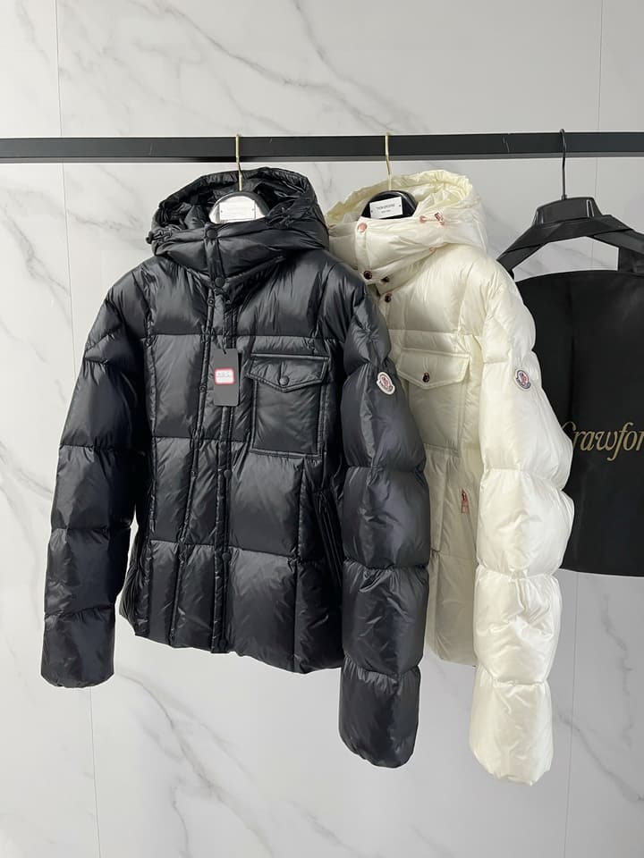 Moncler Men's Fashion Hooded Down Jacket – 25FW in Black Hooded Puffer