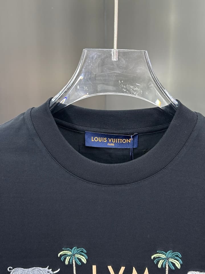 Louis Vuitton 2026 Hooded T-Shirt – 2026SS in Classic Black