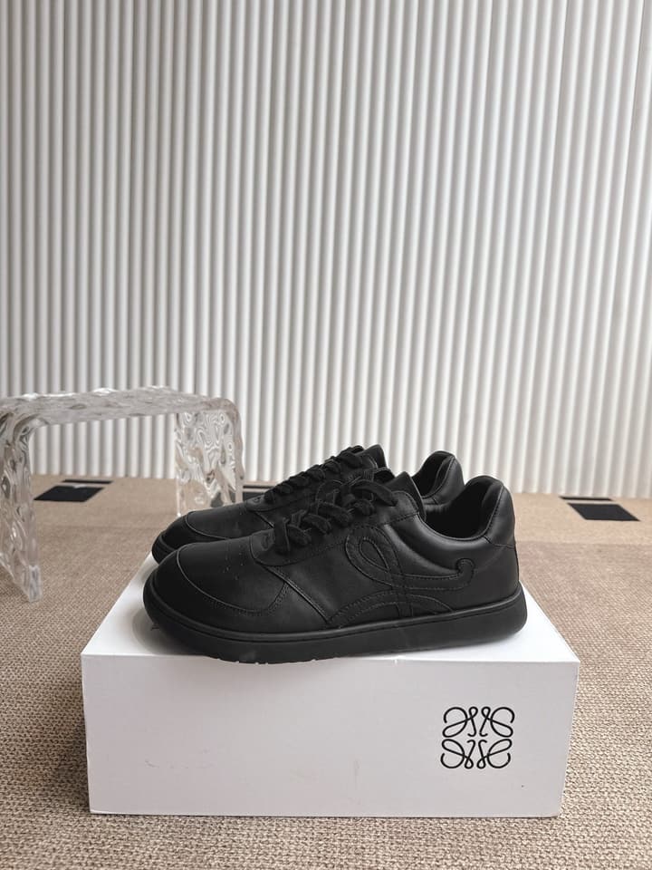 Loewe Spliced Minimalist Sneakers in Black