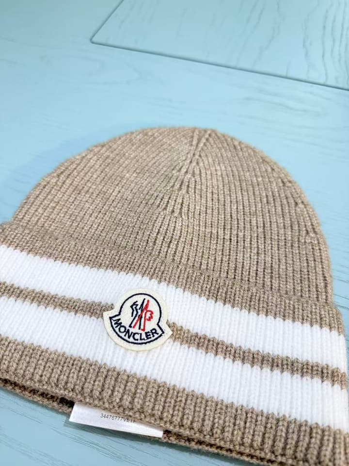 Moncler Classic Jacquard Knit Beanie – Kids Collection – 25FW in Classic Black Beanie