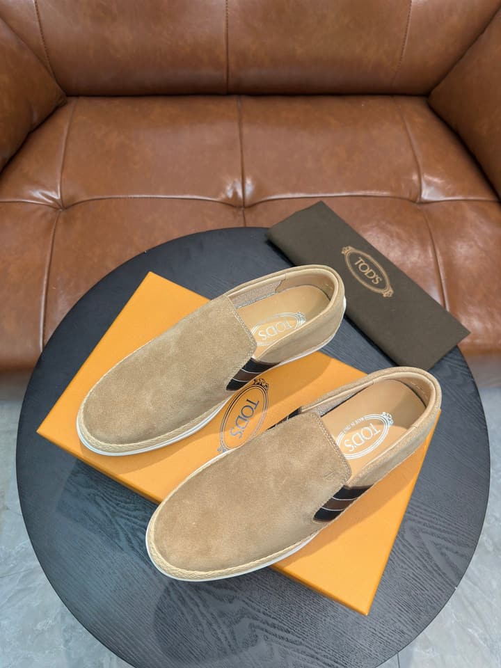 Tod's Suede Calfskin Loafers in Light Grey Suede
