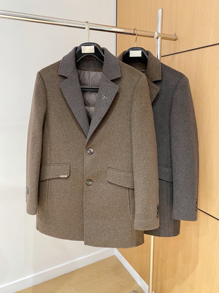 Prada Men's Wool Kensington Coat – 2025FW in Charcoal Gray Wool Coat
