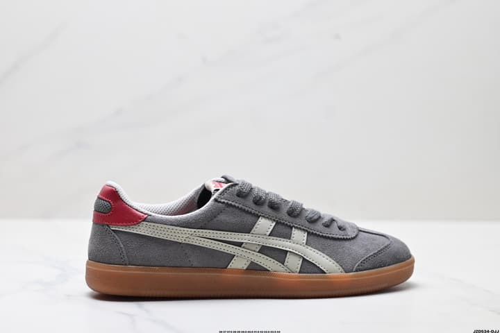 Asics Onitsuka Tiger Tokuten Retro Low-Top Sneakers in Cream Upper With Black Stripes And Black Sole