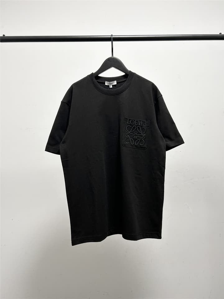 Loewe Pocket Embroidery Logo T-Shirt – 2025 Spring/Summer Collection in Classic Black