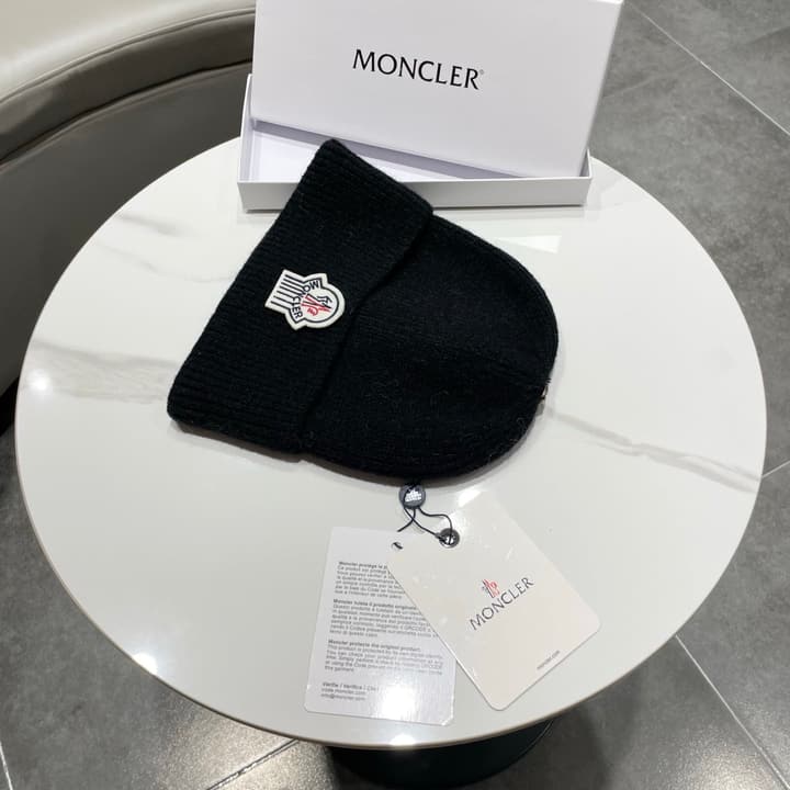 Moncler Knitted Beanie Hat in Classic Black
