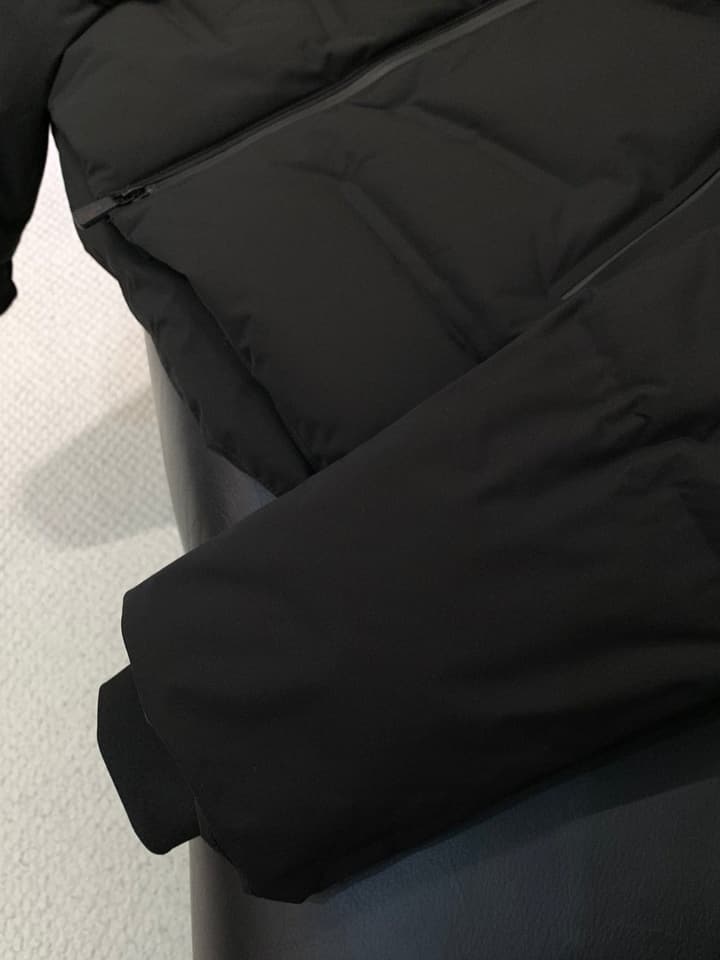 Moncler Casual Hooded Down Jacket – 2025FW in Sage Green