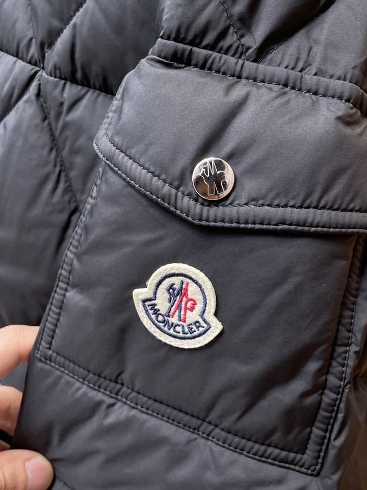 Moncler Structural Tailored Down Jacket – 2025 Collection in Diamond Quilted Black