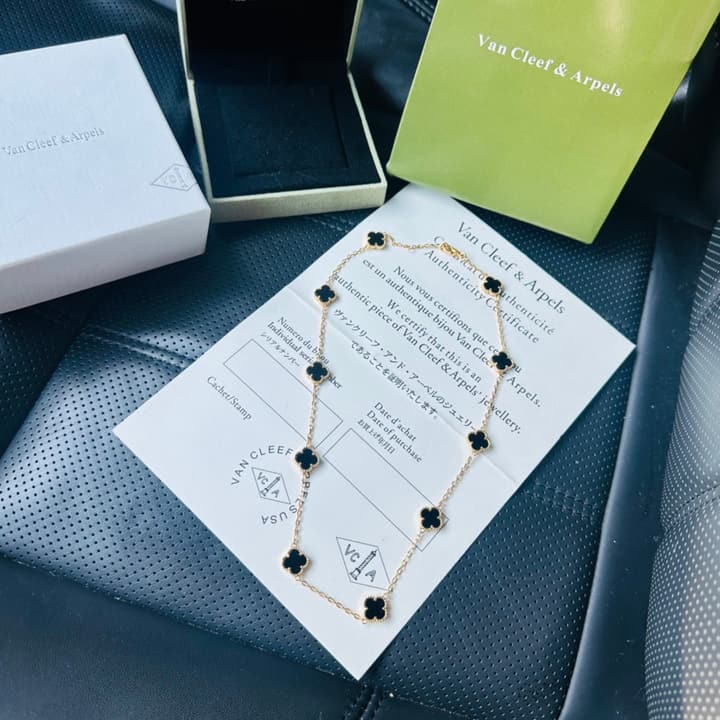 Van Cleef & Arpels Vintage Alhambra Gold Onyx Necklace – 2025 Collection