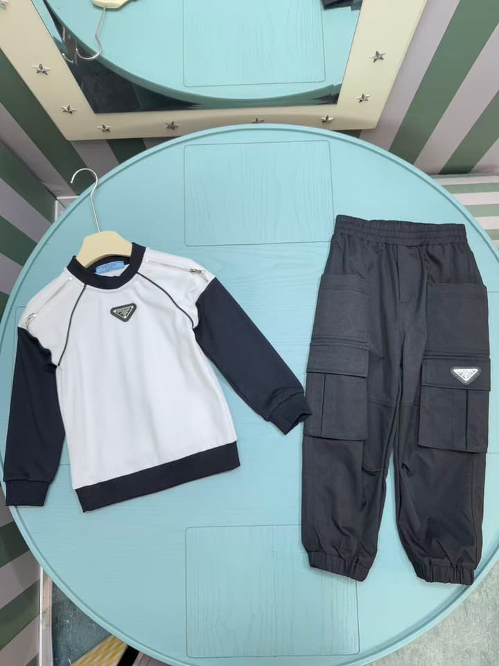 Prada Kids Boys Sweatshirt Tracksuit Set – 2025SS – Kids Collection in Black Body White Sleeves