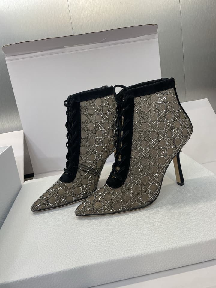Dior CD-Capture Crystal High-Heel Ankle Boots – 2025 Spring/Summer Runway in Champagne Crystal Mesh