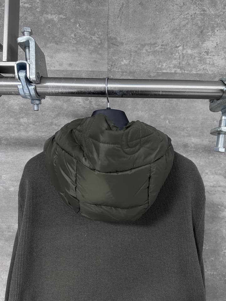 Moncler Hooded Wool Knit Spliced Down Jacket – Early Autumn Collection in Black