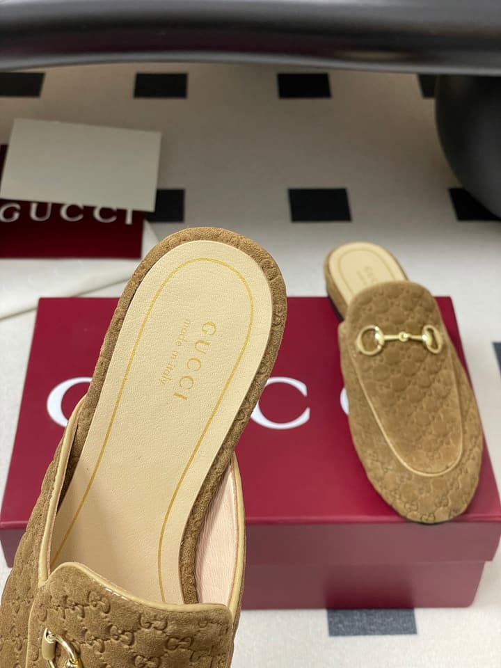 Gucci Princetown Double G Suede Mules – 2025 Fall Collection in Black Suede With Silver Hardware