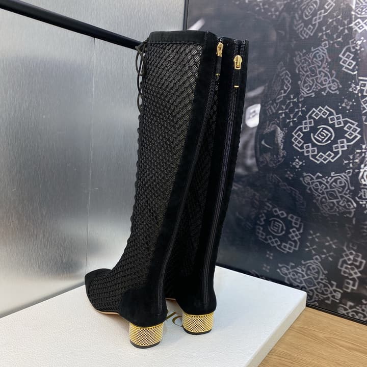 Dior Naughtily-D Metal Pearl Heel Knight Boots – 2023 Runway Haute Couture Collection in Black