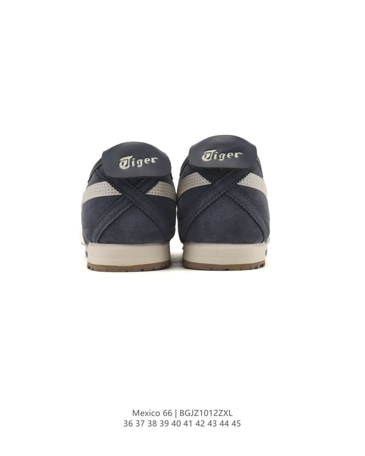 Asics Onitsuka Tiger Mexico 66 Classic Sneakers in Dark Navy With Cream Stripes