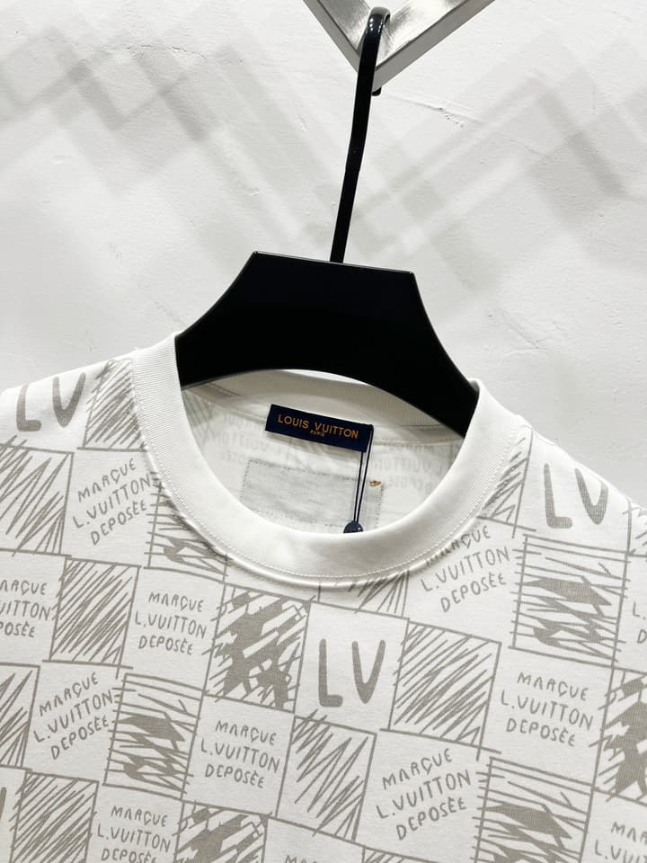 Louis Vuitton Classic Damier Print T-Shirt – 2025SS in Classic Black