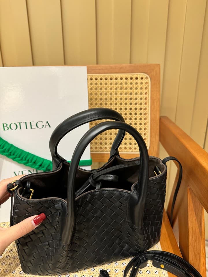 Bottega Veneta Pinacoteca Reversible Tote Bag