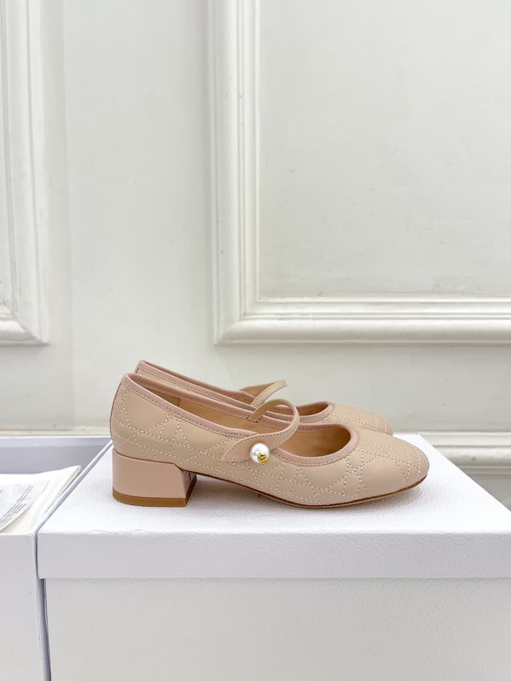 Dior Cannage Pearl Ballet Pumps – 2024 Early Spring Collection in Cream Mary Jane