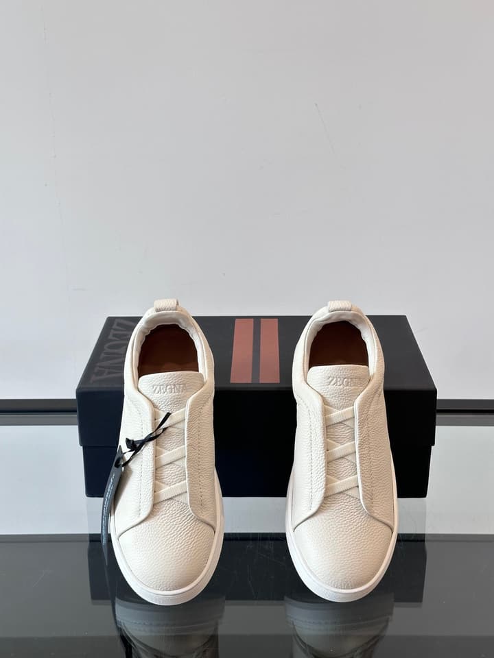 Zegna Men's Low-Top Leather Sneakers in Black & White