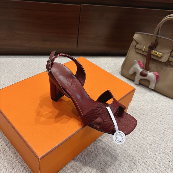 Hermès Eremite 80 Heeled Sandals in Blush Pink