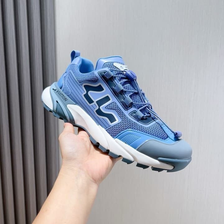 Louis Vuitton Runner Tatic Sneakers in Charcoal Monogram