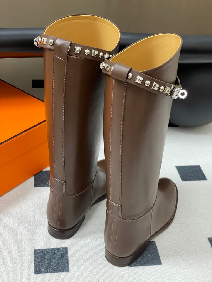 Hermès Jumping Series Kelly Buckle Knee-High Boots in Black