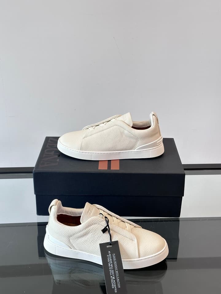 Zegna Men's Low-Top Leather Sneakers in Black & White