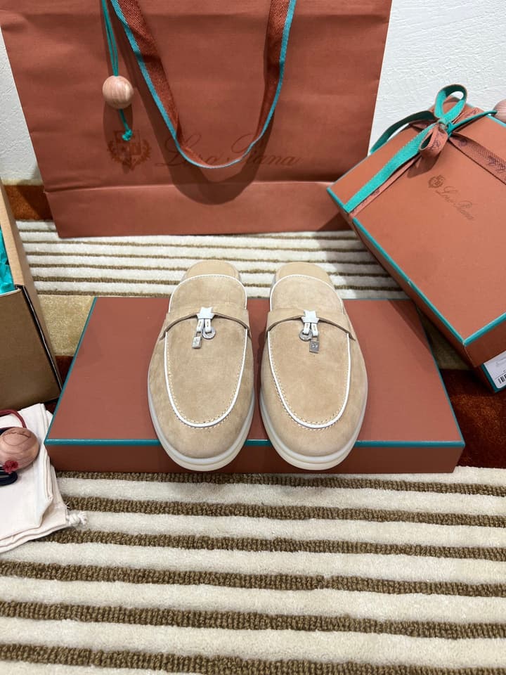 Loro Piana Women's Mules in Pale Beige Suede